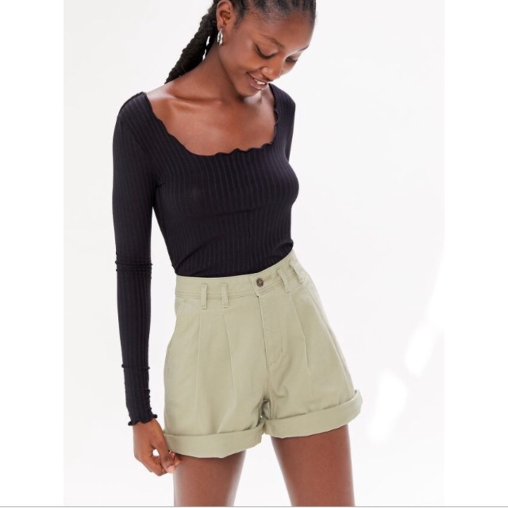 Dockers Elaine Pleated Shorts (NWT)